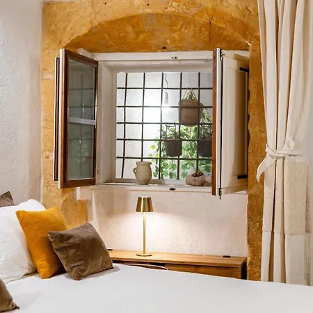 Апартаменты Elegante Dimora Storica Sul Bastione Saint Remy - Di Grazia *