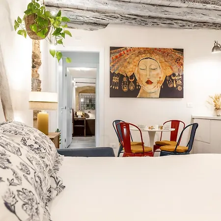 Elegante Dimora Nel Centro Storico Di Apartment