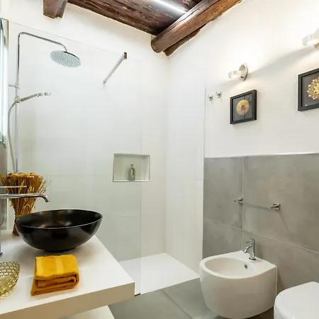 Elegante Dimora Storica Sul Bastione Saint Remy - Di Grazia Кальяри