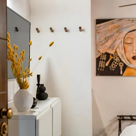Апартаменты Elegante Dimora Storica Sul Bastione Saint Remy - Di Grazia *