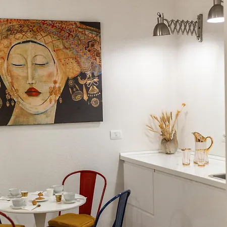 Апартаменты Elegante Dimora Storica Sul Bastione Saint Remy - Di Grazia